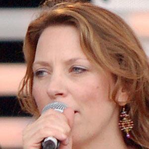 Susan Tedeschi - Bio, Family, Trivia | Famous Birthdays