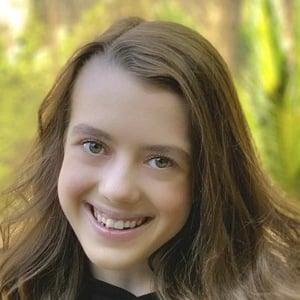 シモーン ハリソン at age 14
