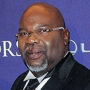 T.D. Jakes - Bio, Facts, Family  Famous Birthdays