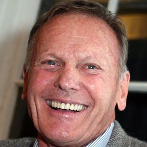 Tab Hunter - Bio, Family, Trivia | Famous Birthdays