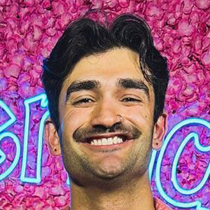 tahalikesyou Headshot 4 of 6