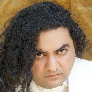 Taher Shah Headshot 2 of 5