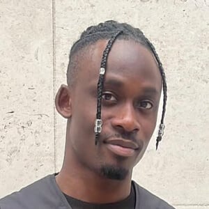 Taiwo T Mosaku Headshot 6 of 8