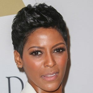 Tamron Hall Headshot 5 of 8