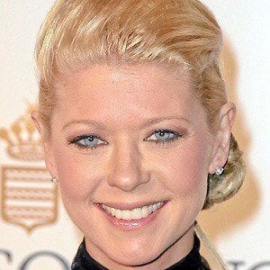 Tara Reid Headshot 6 of 10