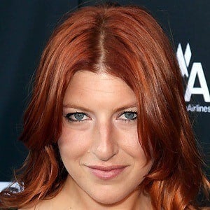 Tara Summers - Bio, Family, Trivia Famous Birthdays