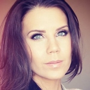 Tati Westbrook at age 32