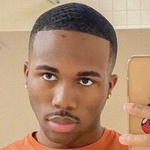 Tay Marquise Headshot 8 of 10