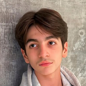 Tayem Alzaraai Headshot 3 of 7