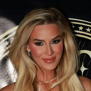 Taylor Laffey Headshot 4 of 5