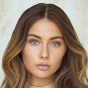 Taylor Morland Headshot 5 of 10
