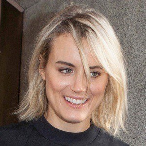 Taylor Schilling Headshot 10 of 10