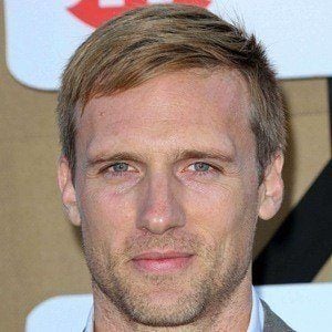 Teddy Sears Headshot 6 of 8