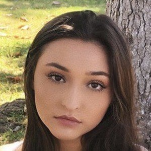 Teilor Grubbs Headshot 9 of 10