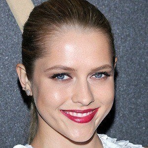 Teresa Palmer Headshot 6 of 10