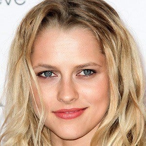 Teresa Palmer Headshot 8 of 10