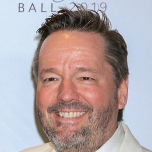 Terry Fator Headshot 10 of 10