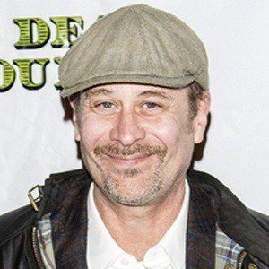 Terry Kinney - Bio, Family, Trivia | Famous Birthdays
