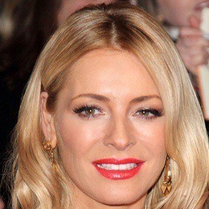 Tess Daly - Age, Family, Bio | Famous Birthdays