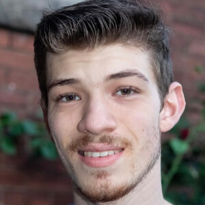 Thatguywhoduets Headshot 9 of 10