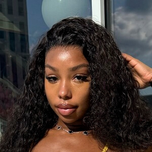 juiceprncess Headshot 8 of 8