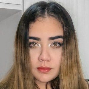 Thaynná Elisa - Age, Family, Bio | Famous Birthdays