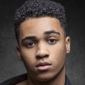 Theo Graham Headshot 5 of 8