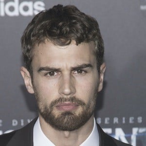 Theo James - Bio, Facts, Family | Famous Birthdays