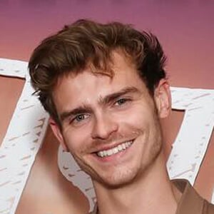 Theo Walker Headshot 7 of 8