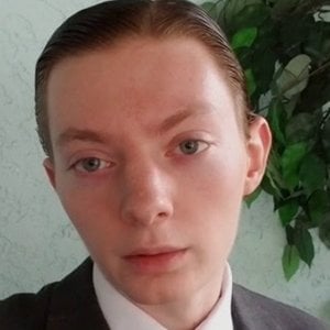 TheReportOfTheWeek Headshot 2 of 10