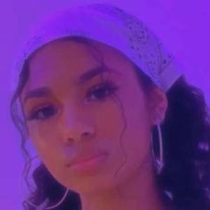 Theychaseizzy - Age, Family, Bio | Famous Birthdays