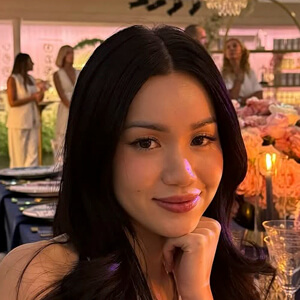 Thuy Lam Headshot 4 of 6
