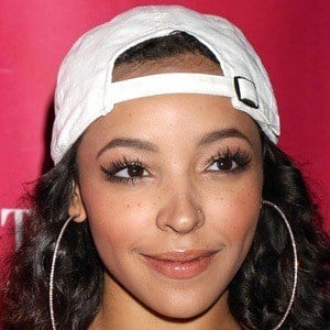 Tinashe Headshot 10 of 10