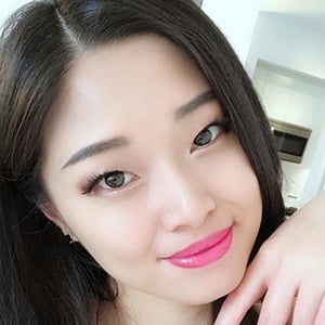 Tingting ASMR Headshot 3 of 8