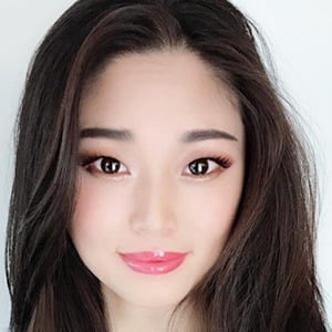 Tingting ASMR Headshot 5 of 8