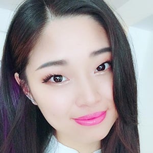 Tingting ASMR Headshot 6 of 8