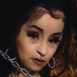 Tiny Texie Headshot 7 of 10