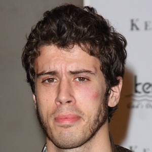 Toby Kebbell Headshot 7 of 10