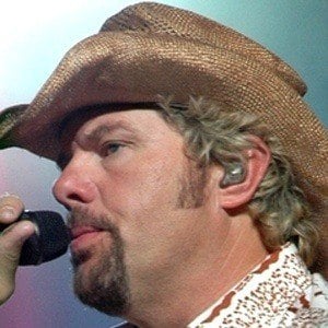 Toby Keith Headshot 8 of 10