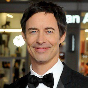 Tom Cavanagh Headshot 3 of 9