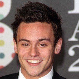 Tom Daley - Bio, Family, Trivia | Famous Birthdays