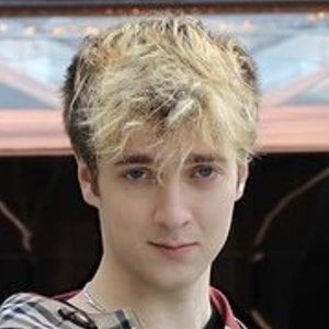 Tom Powell at age 21