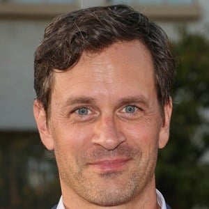 Tom Everett Scott Headshot 8 of 10