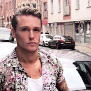 Tom Zanetti Headshot 5 of 9