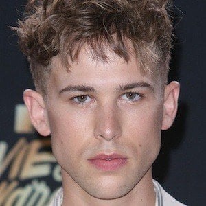 Tommy Dorfman - Wikipedia