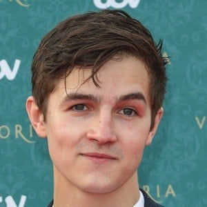 Tommy Knight - Bio, Facts, Family | Famous Birthdays