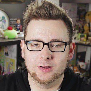 TomSka Headshot 3 of 10