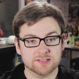 TomSka Headshot 4 of 10