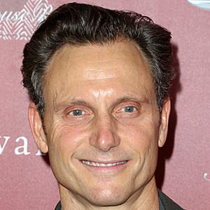 Tony Goldwyn Headshot 6 of 8