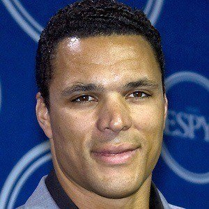 Tony Gonzalez at age 32